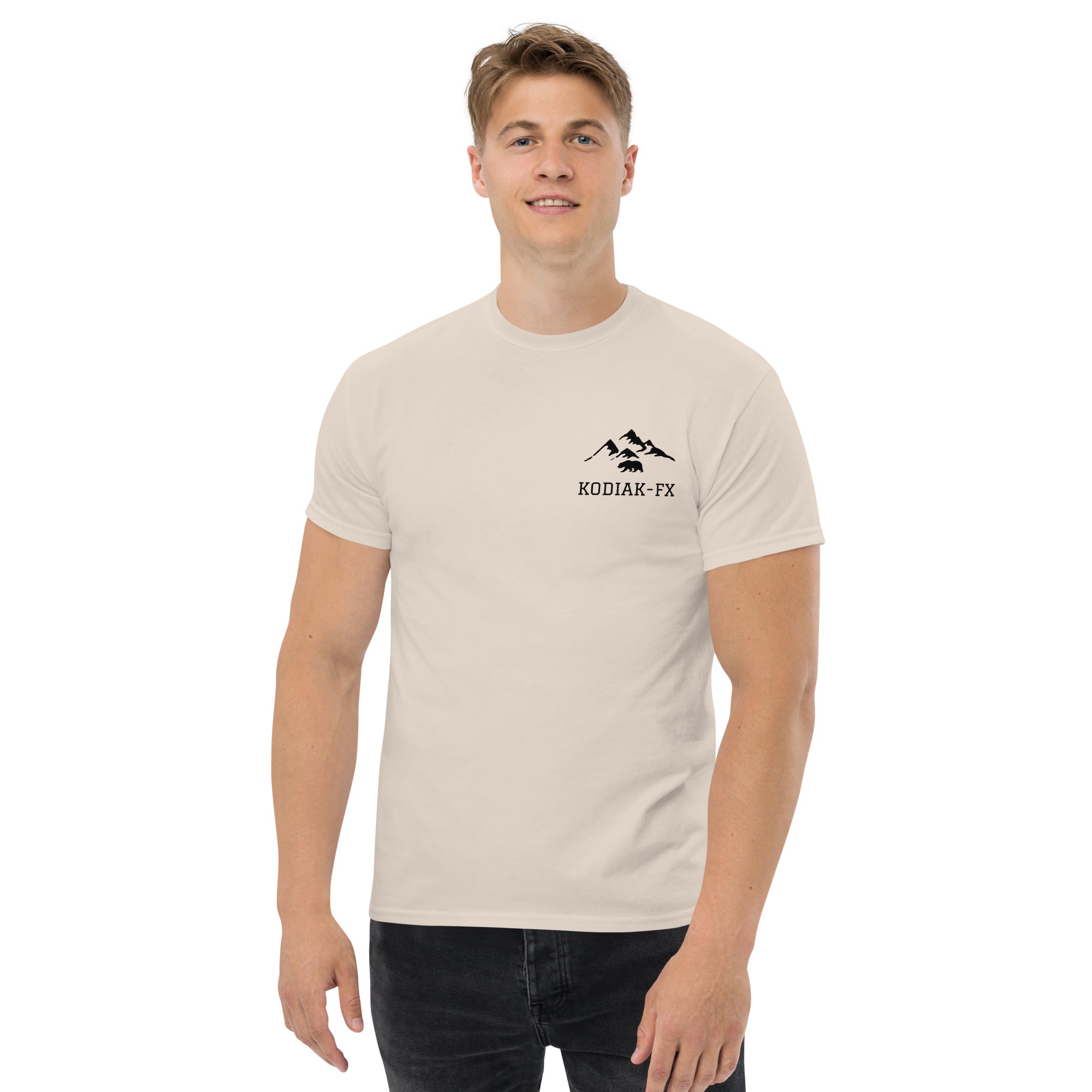 Basic Men's classic tee