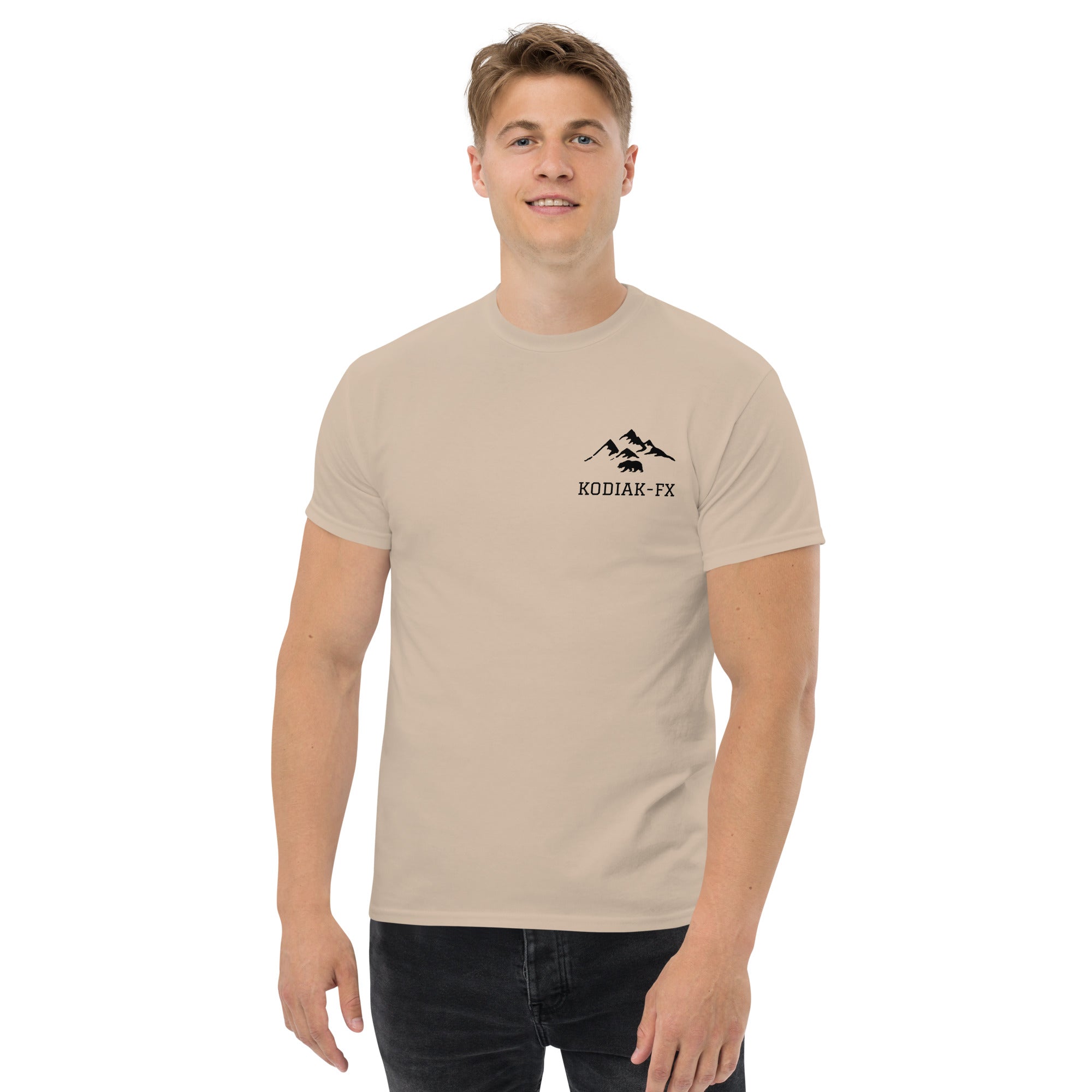 Basic Men's classic tee